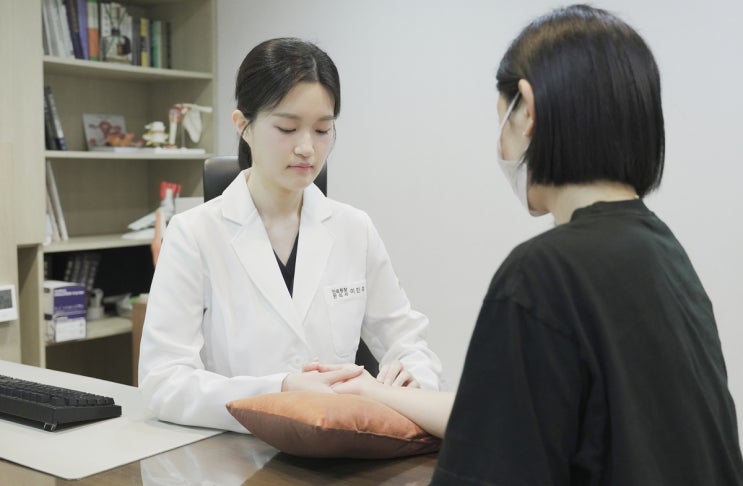 산후풍의 발생 원인, 증상, 한의학적 치료 방법