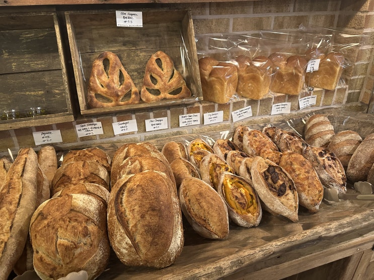  레브레드 성수 REBREAD