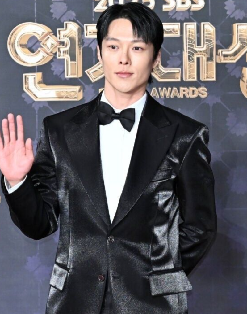 장기용 차기작 ‘라인의 법칙’ 말 한마디로 판이 갈리는 세계