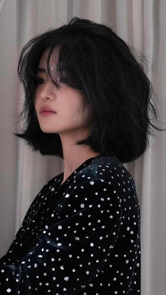 Why Does Kim Tae-ri's Bob Look Chic Even Though It's Heavy?
