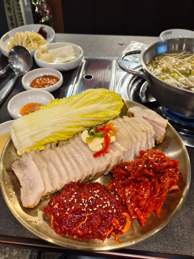  성신여대칼국수 가브리살보쌈 맛집, 손정보쌈 성신여대점