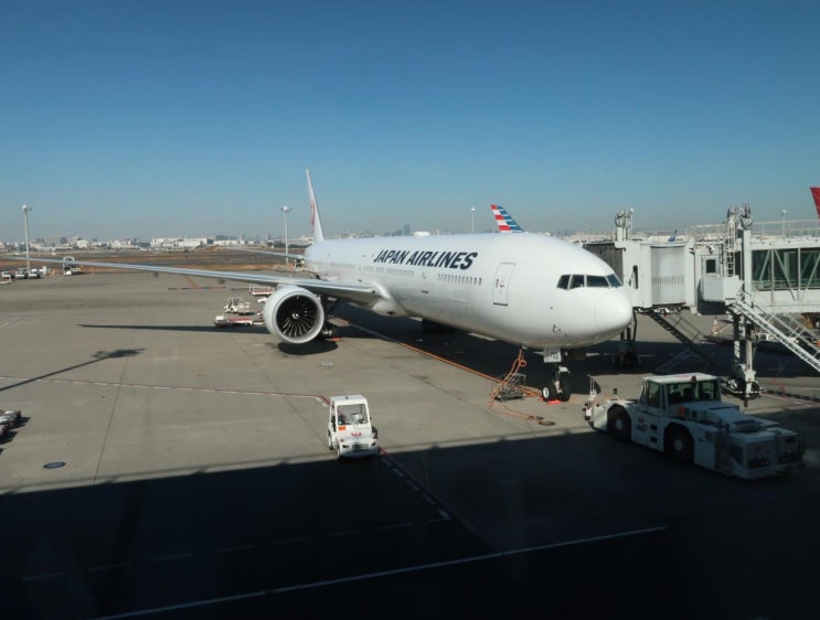  JAL 일본항공 퍼스트클래스 하네다 방콕 JL31 퍼스트라운지 후기