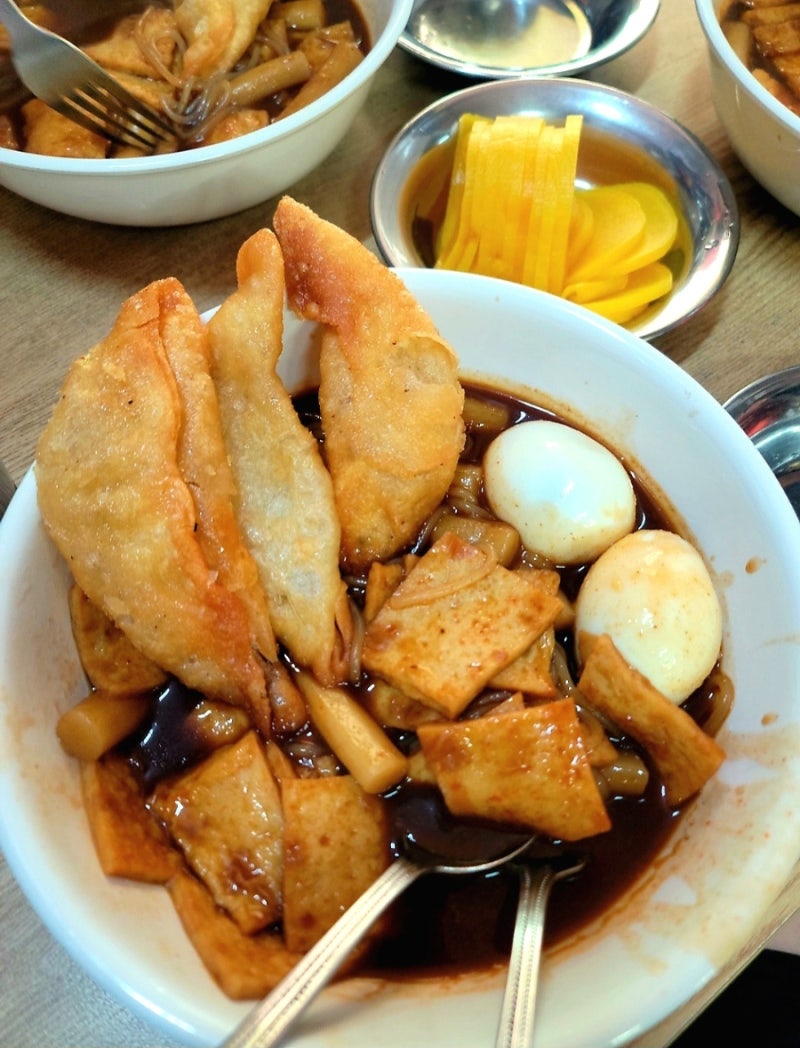 서울 떡볶이 맛집 나혼산 규현이 다녀간 중랑구 면동떡볶이 포장 후기