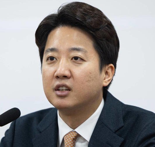 서울대 출신 유튜버와 하버드 출신 이준석, 1억 놓고 부정선거 토론...토론이 성사된 배경은?