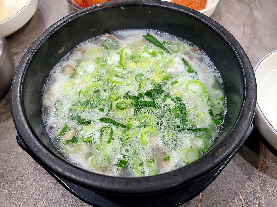 거창한소뼈탕 사진 1