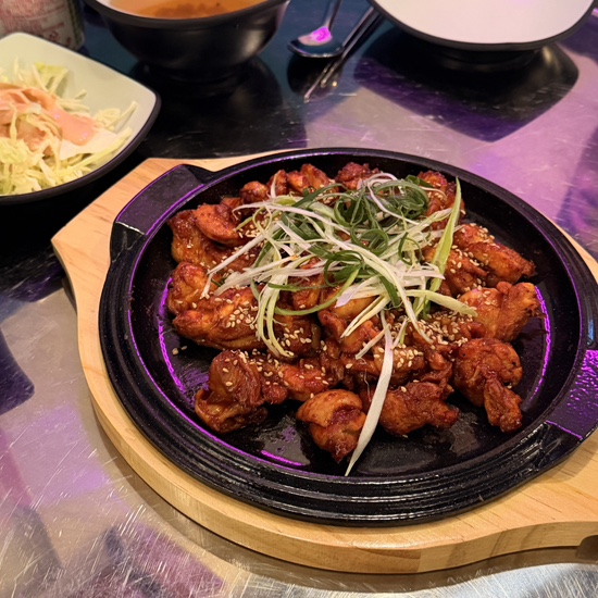  [인천/서구] 불날개와 불닭살이 맛있는 루원시티 맛집 '화신날개 루원시티본점'