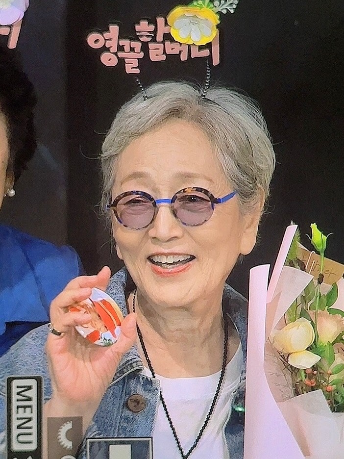 현역 최고령 여배우 김영옥 프로필 나이 고향 학력 가족 필모그래피 60년 연기 인생과 할미넴....