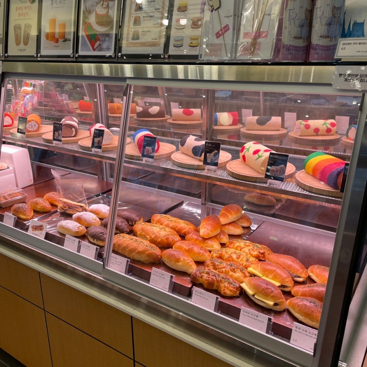  천안 디저트 카페 블레스롤 불당동 롤케익 맛집 선물로 딱이야