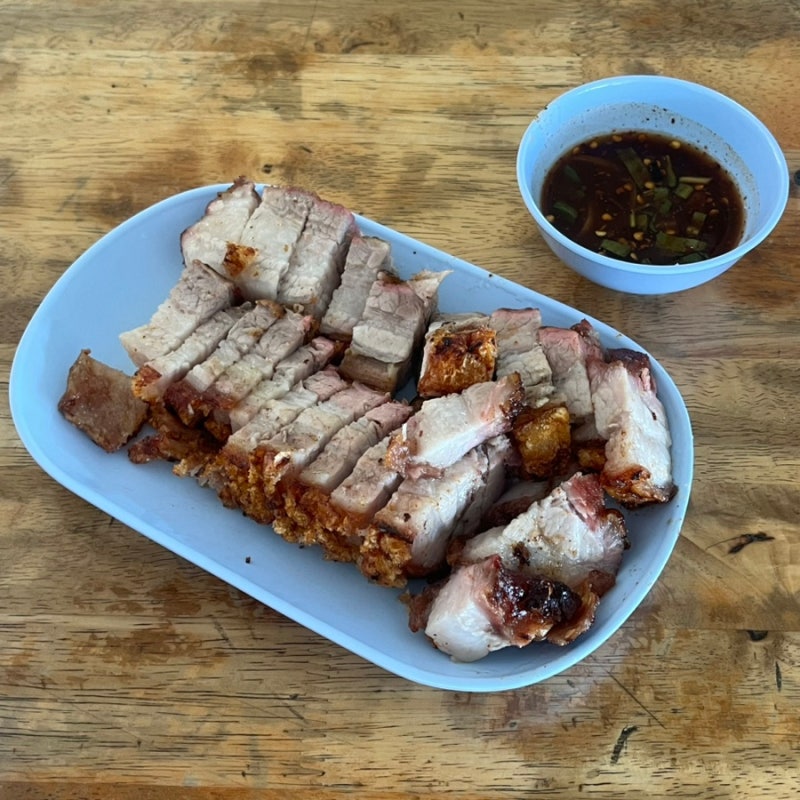 치앙마이 넹무옵옹 항아리 삼겹살 현지인 맛집