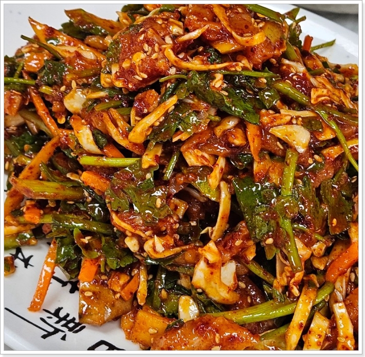  오늘N 서산 간자미 식당 간재미무침 간재미탕 삼길포항 지금이제철이다 위치 예약 정보
