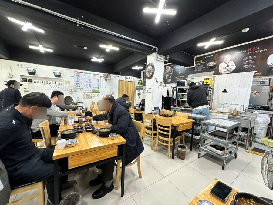 양평서울해장국큰아들집 성수세무서점 사진 1