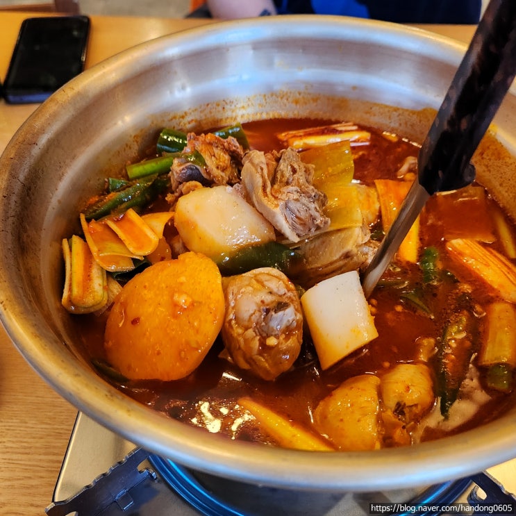  [서초구/서래마을] 잠닭 - 닭볶음탕에 힙한 사이드 메뉴까지, 서초구 닭요리 맛집