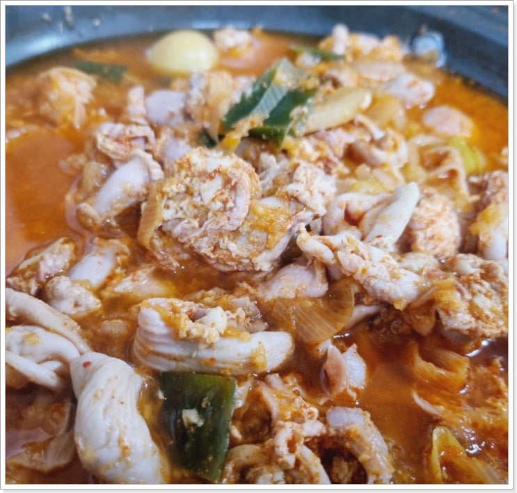  생방송투데이 성동구 얼큰닭내장탕 50년 세월이 담긴 이유있는맛플리 식당 위치