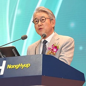 강호동 농협중앙회장 프로필과 금품수수 의혹