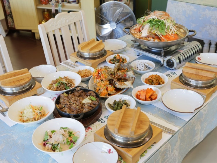  석모도 맛집 풍미깊은 꽃게탕 뜰안에정원