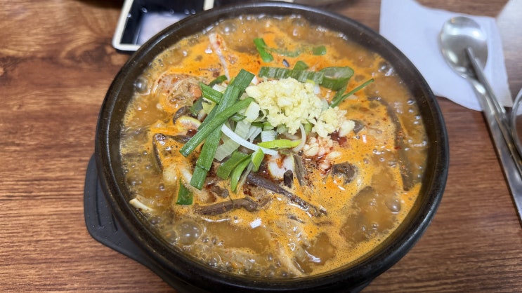  [광주/한식] 신주옥미 본점_고사리가 들어가는 순댓국과 누룽지 돼지국밥이 특이하긴 한데..