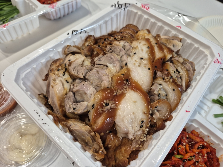 귀한족발 하남감일지구점 사진 3