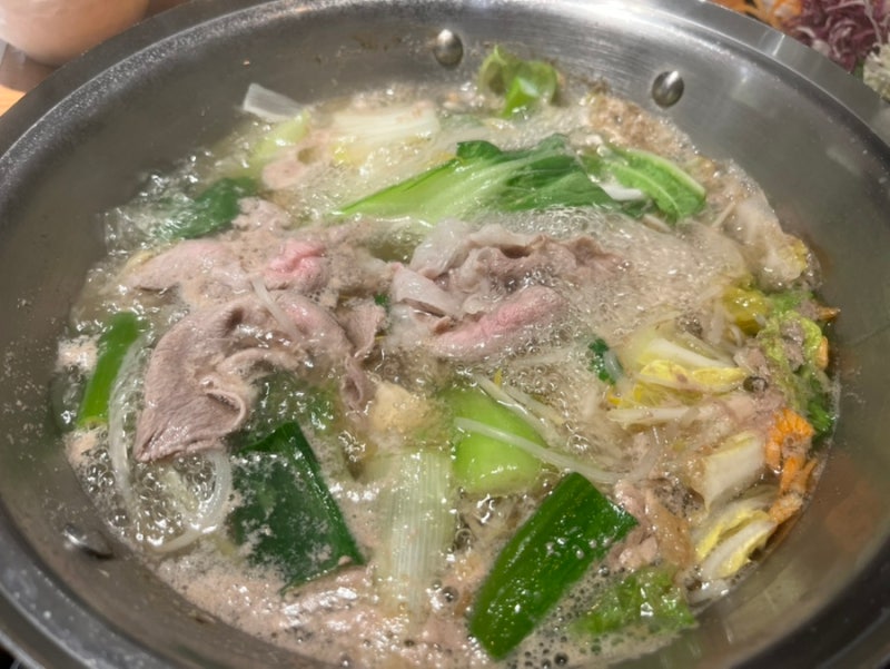 [] 로운 샤브샤브 신촌점, 따끈하고 건강한 외식을 즐길 수 있는 샤브 맛집 (신촌)