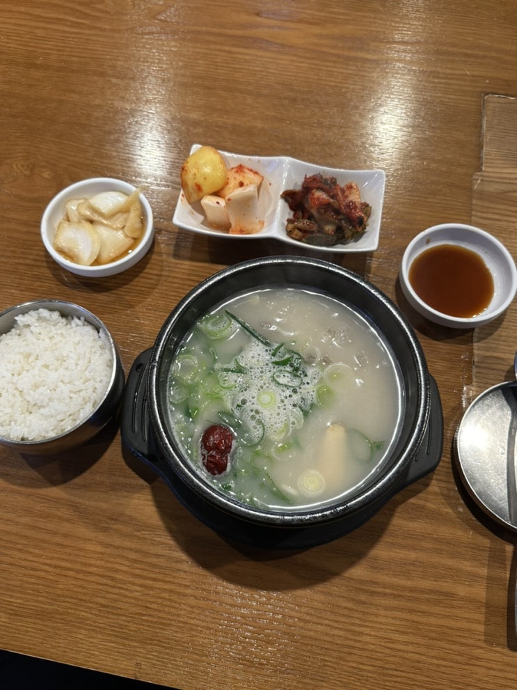  아현역 밥집 대가설렁탕 혼밥 맛집 내돈내산 후기