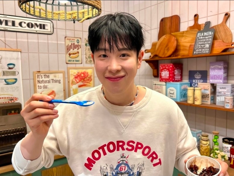 가수 피오 프로필 키 나이 고향 학력 경력 데뷔 총정리 / 블락비 막내에서 올라운더 엔터테이....