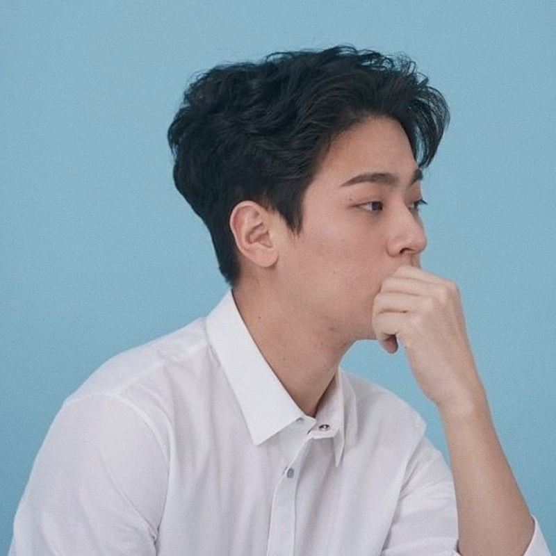 새해 독서 시작! RM, 문가영, 박정민 추천 도서 모음