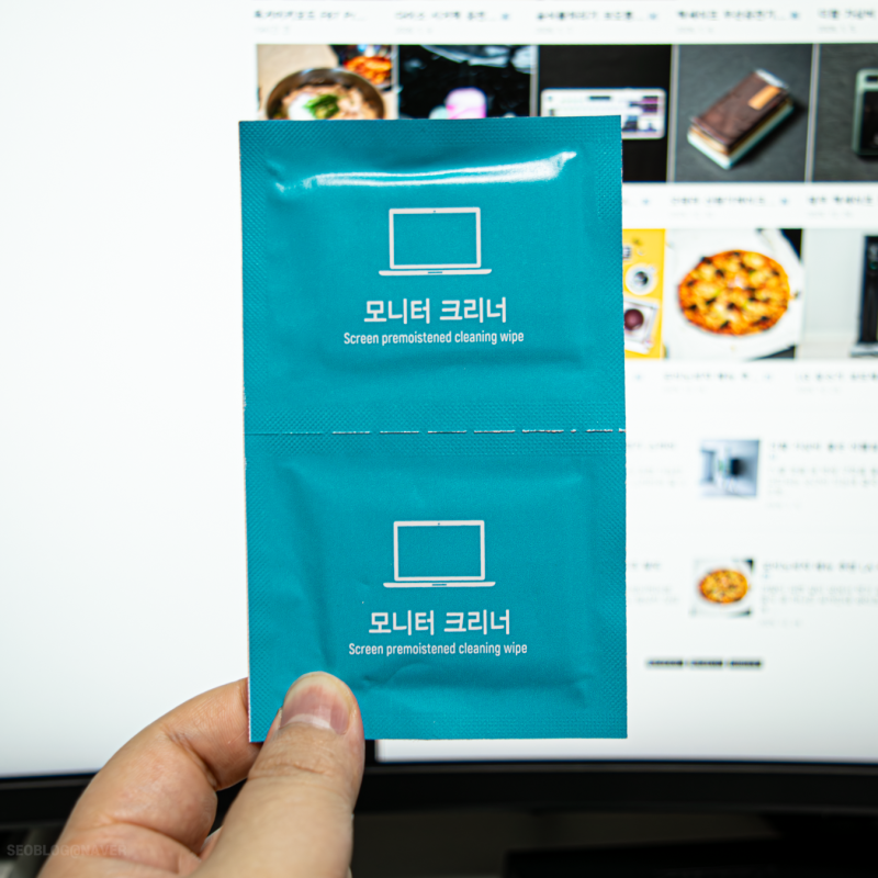 다이소 모니터 클리너 습윤 티슈 사용해 본 후기 자국이 없을까?