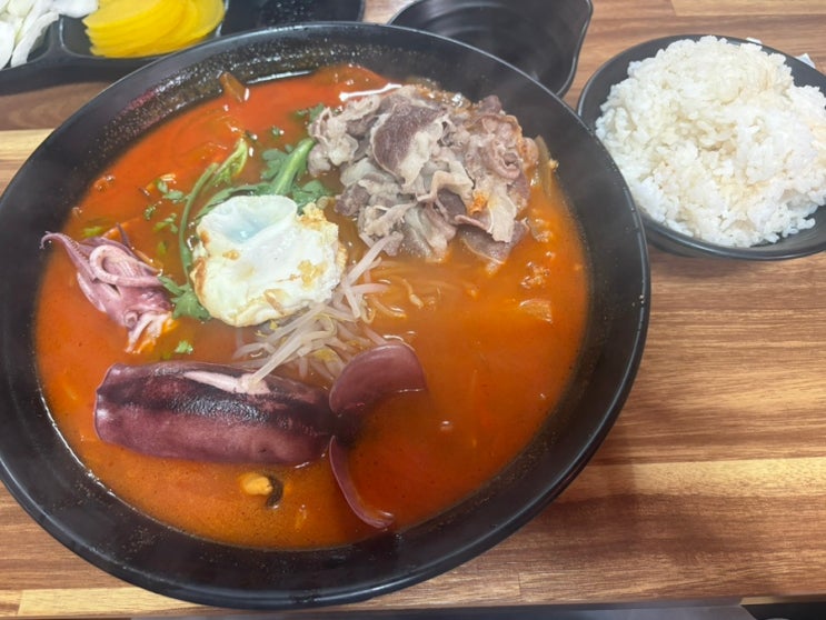   부여여행_#내돈내산 #부여스타벅스 #대성각 #짬뽕맛집 #이만총총31카페 #에펠제과 #시골통닭 다녀온 후기 