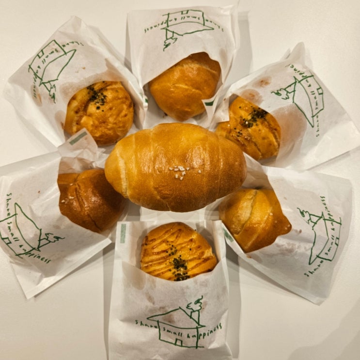  청주 소금빵 맛집 우소빵도청점｜일상에 소소한 행복을 더하는 빵 (무료주차)