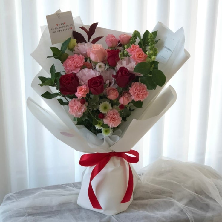  수원꽃집 퇴임축하꽃다발 (수원퇴임꽃다발, 수원퇴직꽃다발, 수원축하꽃다발, 온무드플라워스튜디오)