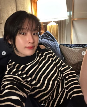 문가영, 화이트 드레스로 골든디스크 접수 성시경과 MC 케미까지 완벽했던 타이베이 밤