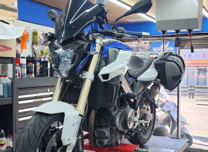 F800R 체인, 대소기어 교환 ...... BMW정비 체인유격 다시 바로잡다.