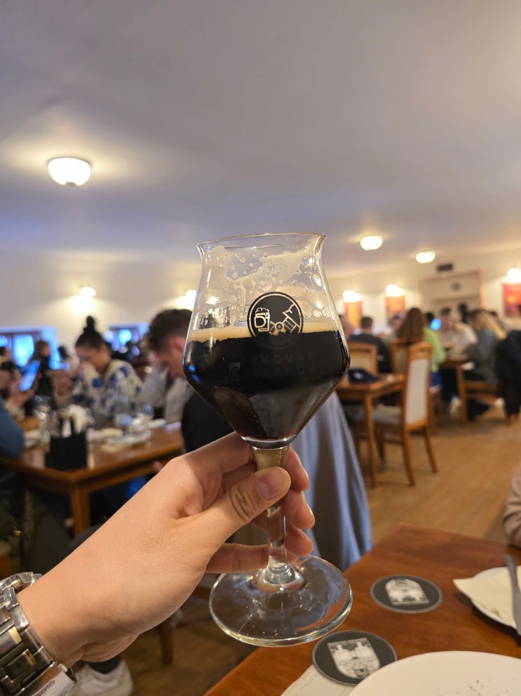  프라하 수도원 양조장 '스트라호프' 맥주 후기 (+ 비프 타르타르)