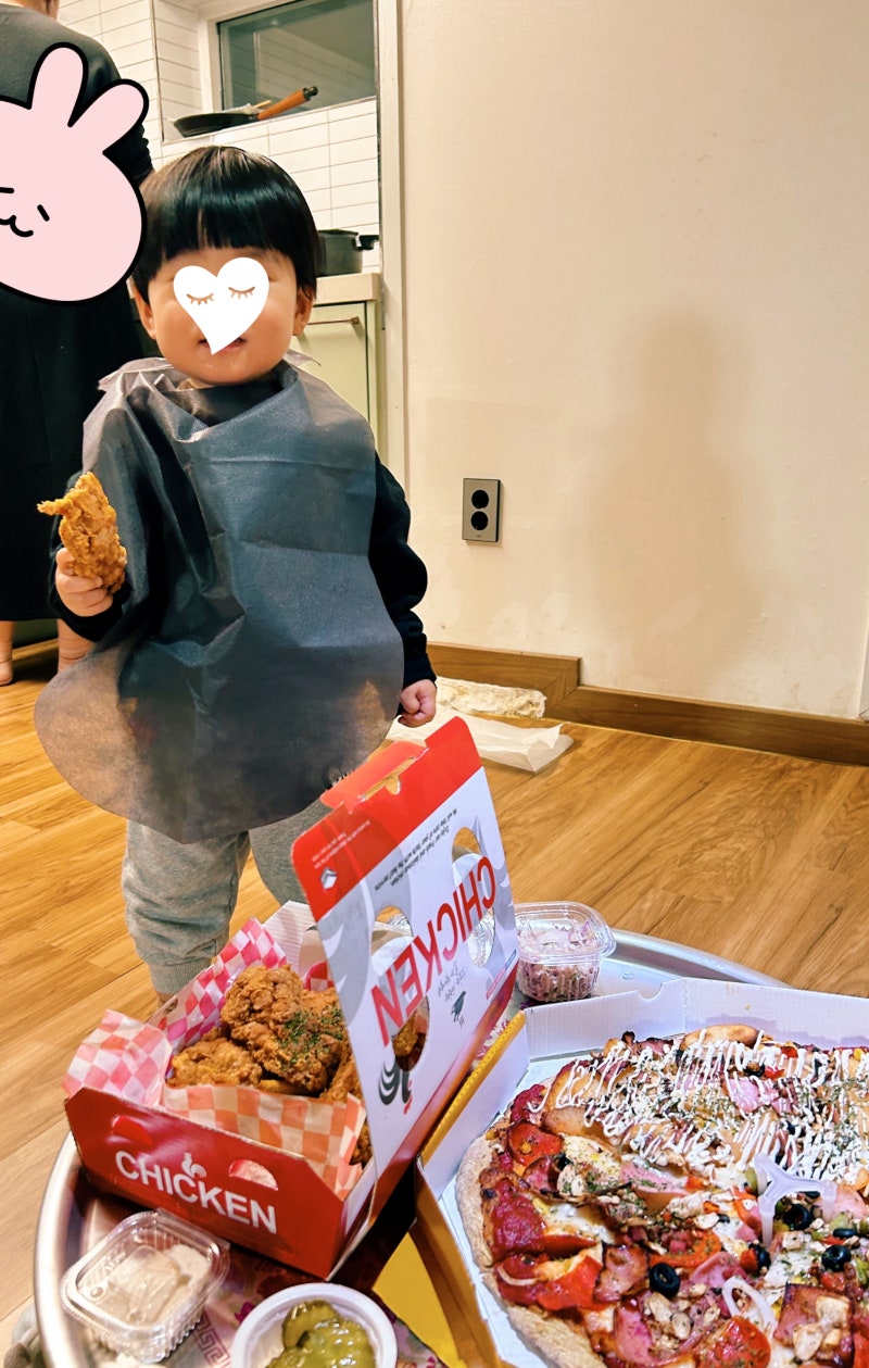 육아꿀템 #5 아기 턱받이 대신 '으른용 일회용 앞치마' 쓰는 이유(내돈내산)