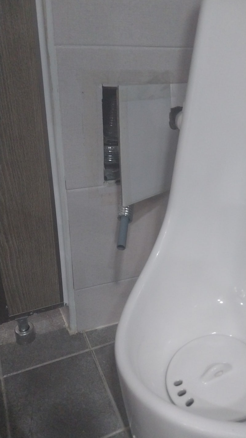 💧 인천 부평구 삼산동 헬스장리모델링 후 화장실 천장 누수 발생