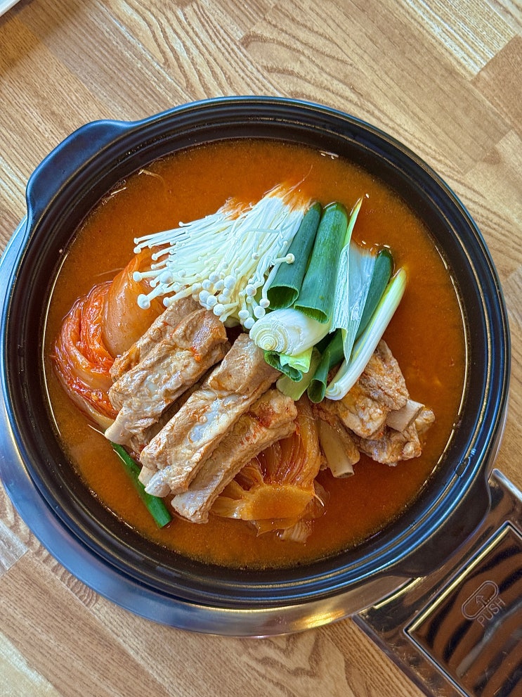  구미 옥계 밥집 점심메뉴 추천 김치찜 맛집 배롱나무집