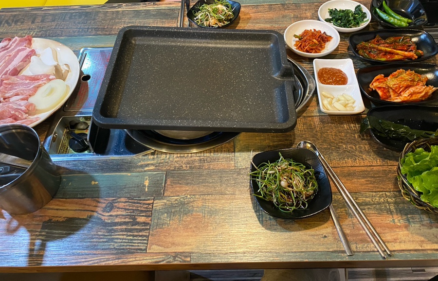 돈돼지생삼겹살 사진 5
