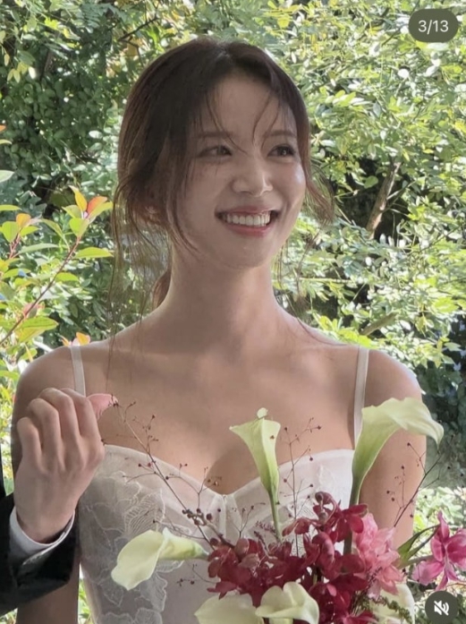   ‘하트시그널’ 김지영, 2월의 신부 된다! 예비 아빠 윤수영 대표와 단란한 웨딩 화보 공개