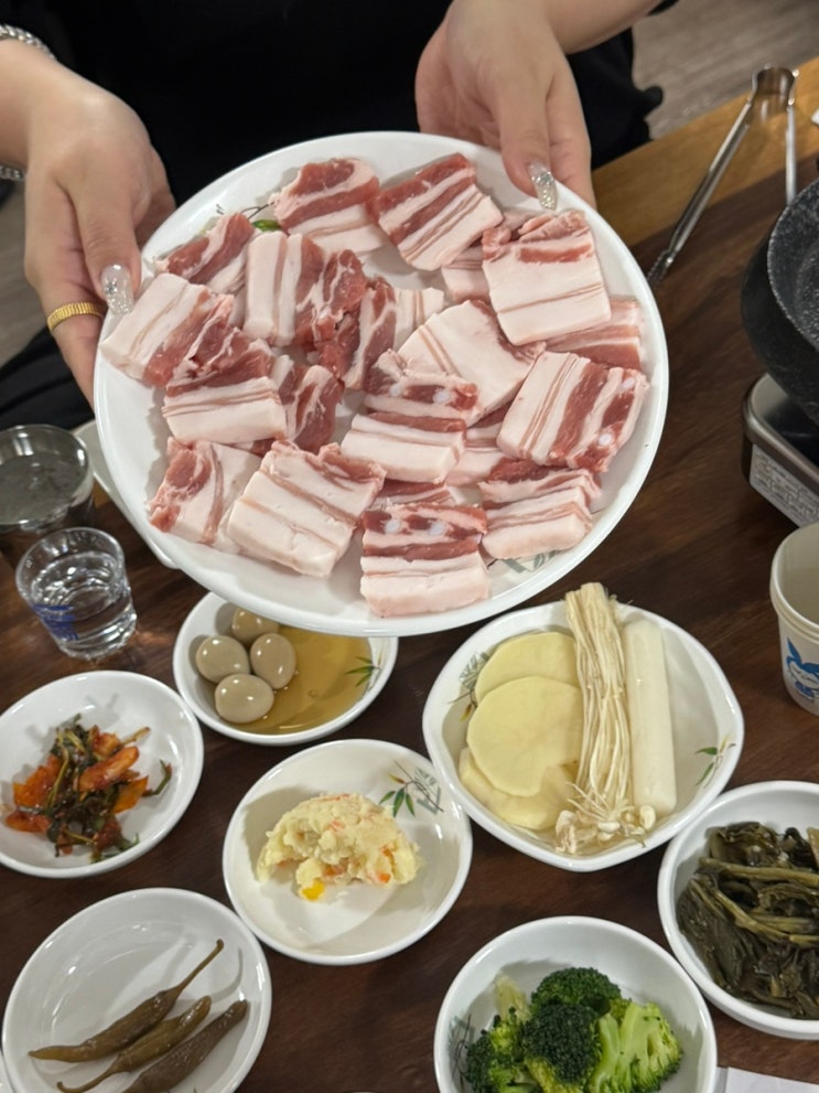  부산 전포 삼겹살맛집 두루미2호점인가 김수한무