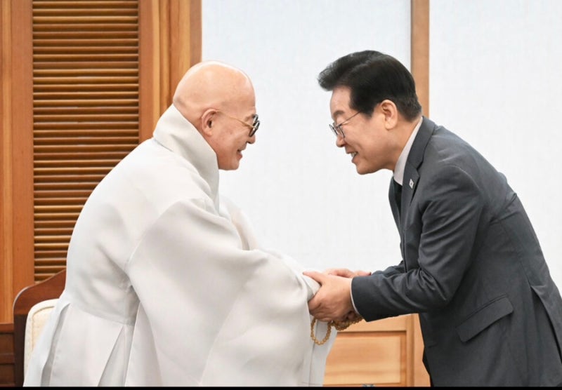 이재명 대통령, 종교지도자들과 한자리에…청와대 오찬 간담회 현장 정리