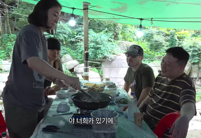 넉살 - 작은 것들의 신[매콤한왕감자의매콤한앨범리뷰]
