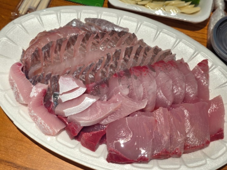  강릉 중앙시장 대방어 횟집 고고횟집 중앙시장 회센터 회포장 후기