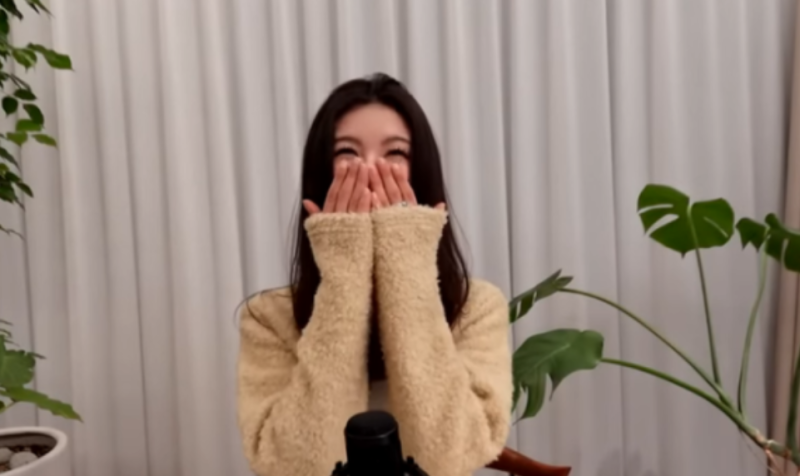 Danielle's First Feelings After NewJeans Expulsion: Words Left in a Tearful Live Broadcast