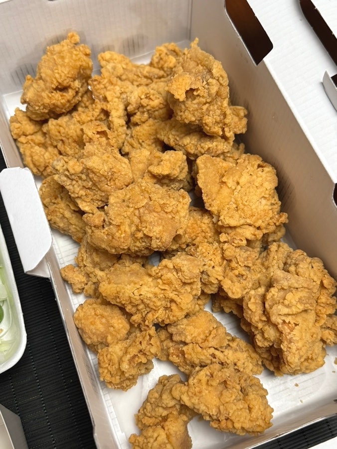 치킨플러스 울산호계점 사진 5