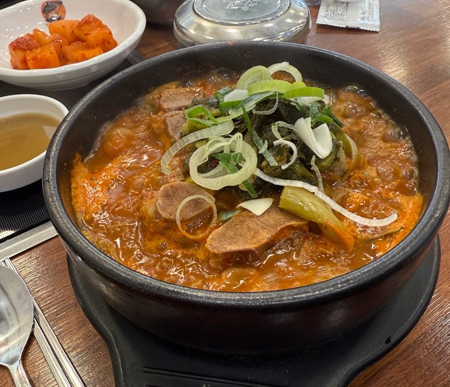 뜨끈이감자탕 시화공고점 사진 5