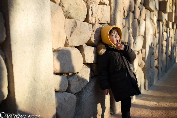  경주 불국사｜햇살과 돌담, 그리고 너의 웃음