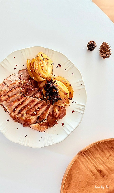 돼지 뒷다리살 요리 레시피 동파육 소스로 수육 만들기