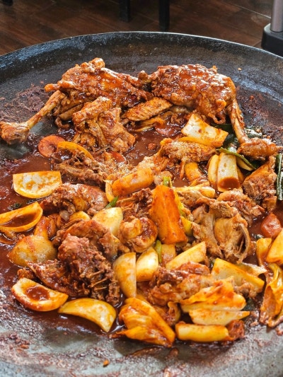 팔공산 닭도리탕 대구 중대동맛집 팔공산 밥집 맛집추천 김씨네 솥뚜껑 닭볶음탕 팔공산점