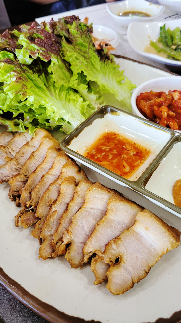  [영종도] 나들목 보쌈한정식 - 회부터 생선구이에 보쌈까지 가성비 한정식