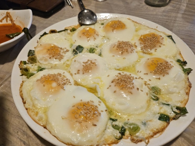  가경동 터미널 술집 마당 굴전에 오징어찌개 반숙안주