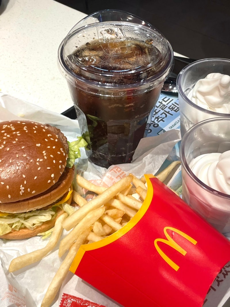 맥도날드 빅맥 세트 가격 칼로리 바닐라선데이 아이스크림 내돈내산